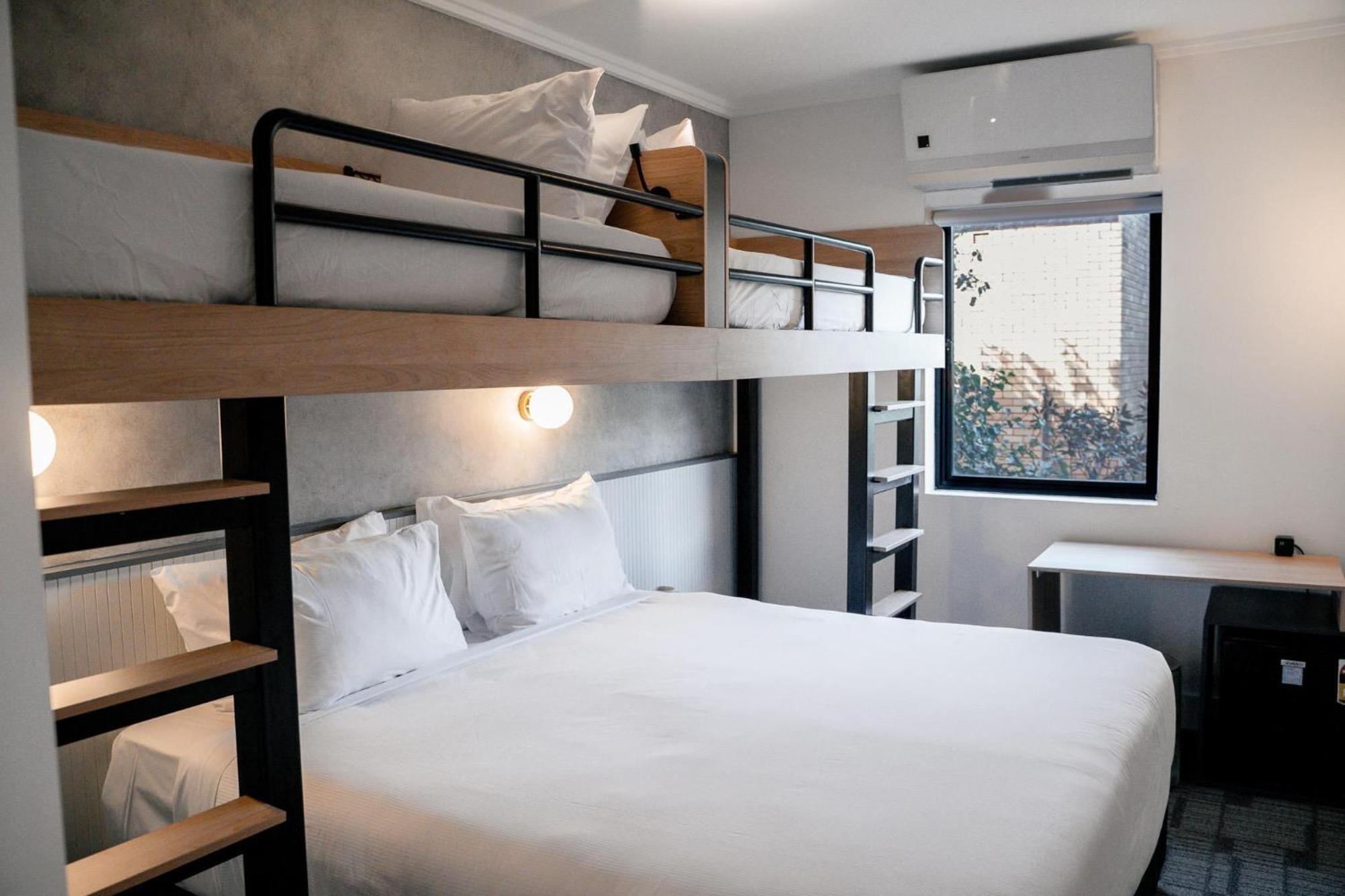 Hotel Totto Wollongong Esterno foto