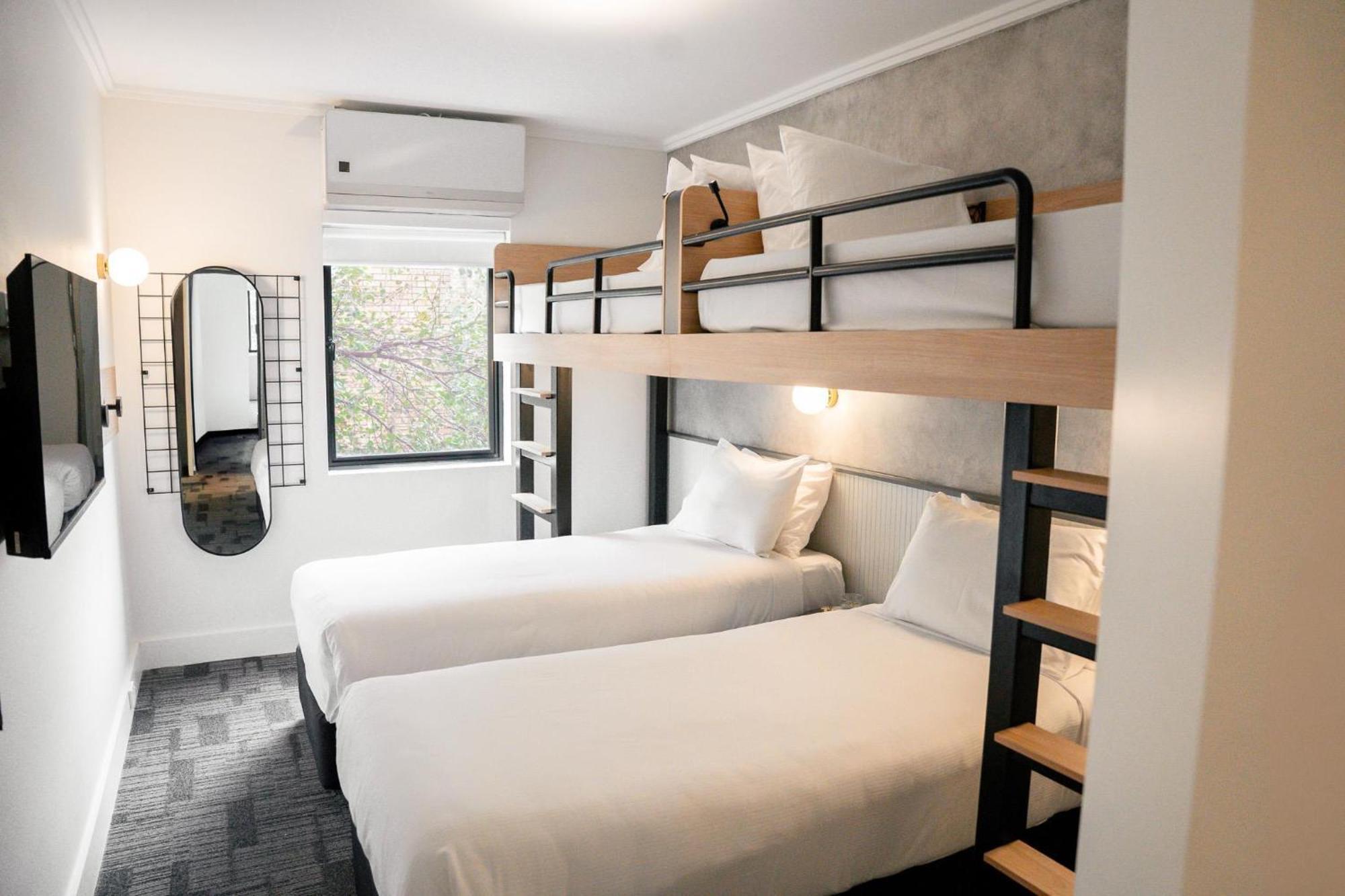 Hotel Totto Wollongong Esterno foto